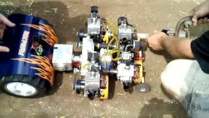 1/4-Scale Remote Control Pulling Tractor Competition