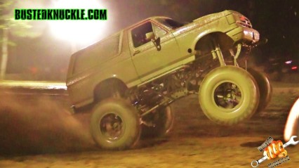 BIG LICK MEGA TRUCK RACING