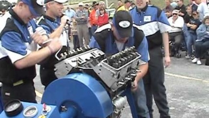 Building A COMPLETE Small Block Chevy In Just 17 Minutes!