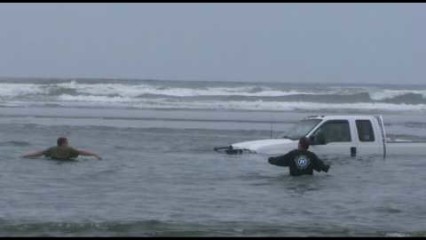 Chevy Rescues Ford Pickup in Deep Water!
