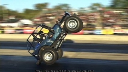 Crazy Mud Tire Offroad Jeep HITS The Dragstrip!