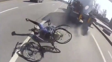 Cyclist EXTREME Close Call vs Semi-Truck!