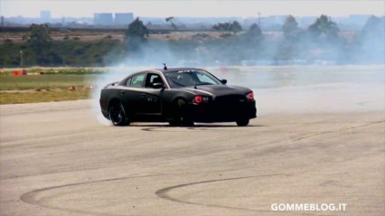 Dodge Charger SRT AWESOME Drifting