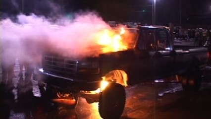 Ford truck does Rolling Coal Burnout Contest and FAILS