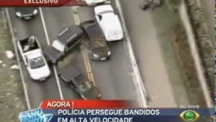 GTA Like Police Chase Ends in Epic Car Crash