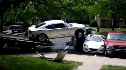Guy Driving Charger Has Seizure – Wrecker Magic to the Rescue