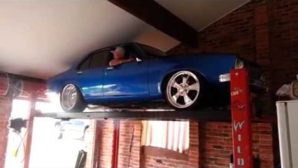 Holden Torana Does HUGE Burnout on a Car Lift.