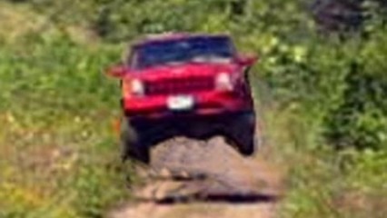 Jeep ABUSE – Jump, Donut, Drift, Burnout, Brakestand, Off Road And SNOW