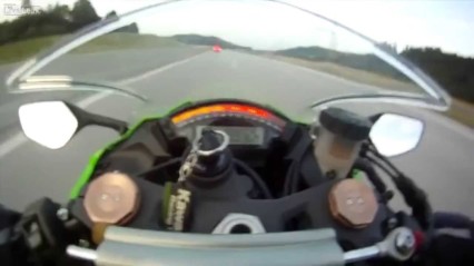 Kawasaki ZX10 Being Overtaken By Audi At 186MPH