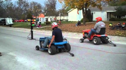 Lawnmower Drag Racing – It Doesn’t Get Any More Redneck!