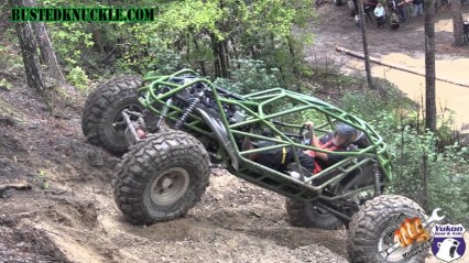 MEAN GREEN BUGGY TAKES ON SHOWTIME HILL