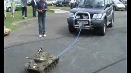 Model Tank Pulls SUV