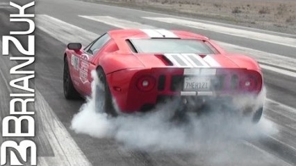 NASTY Twin Turbo Ford GT Spins Out After HUGE Burnout