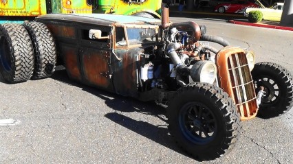 One Of The CRAZIEST Dually Rat Rods At SEMA 2015