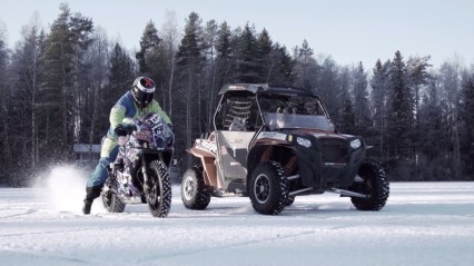 Polaris 900 RZR vs Motorcycle In The SNOW