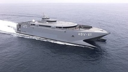SUPER FAST US Navy HSV 2 Swift Catamaran