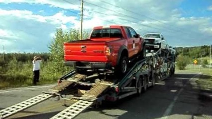 This is How NOT to Unload a Brand New Raptor