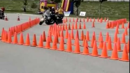 This Motorcycle Police Officer Has Some SERIOUS SKILLS!