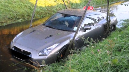 This Nissan GTR Crashed Into The Water! BAD WATER DAMAGE!
