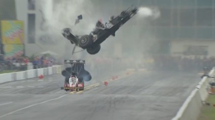 Top Fuel Dragster Snaps in Half at 262 MPH