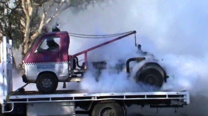 Tow Truck Does A Burnout ON A TOW TRUCK!