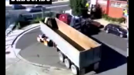 Truck Driver Shows off Some Amazing Skills
