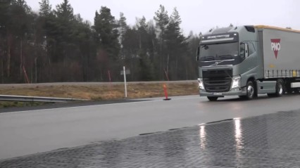 Volvo Trucks – Emergency Braking at its Best!