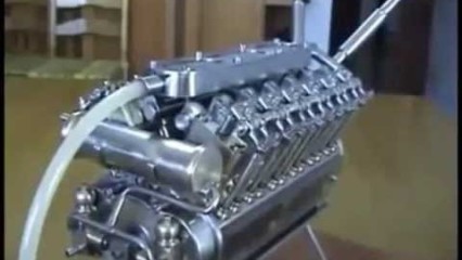 World Smallest V12 Engine RUNNING