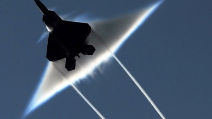 F-22 Raptor Vertical Takeoff – INSANE Flying!