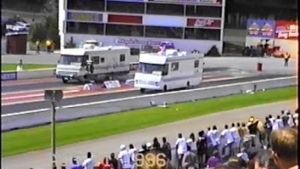 RVs Drag Racing – Slowest Race Ever!