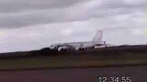 $60,000 Giant Scale B-52 R/C Plane Crash