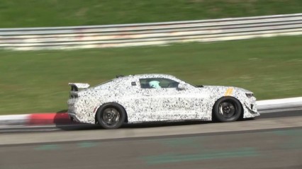 2017 Chevrolet Camaro Z/28 Crashes at the Nürburgring