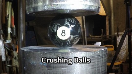 Hydraulic Press Crushes 9 Different Balls
