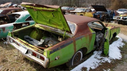 The Most INSANE Mopar Junkyard To Date – Chargers, Superbees, Road Runners,Coronets, GTX, oh my!!