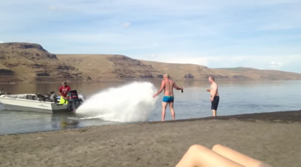 Outboard Boat Spray’s Beachgoer – Lays Him OUT