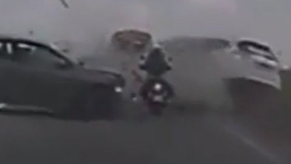 Motorcycle Rider Narrowly Escaped Disaster