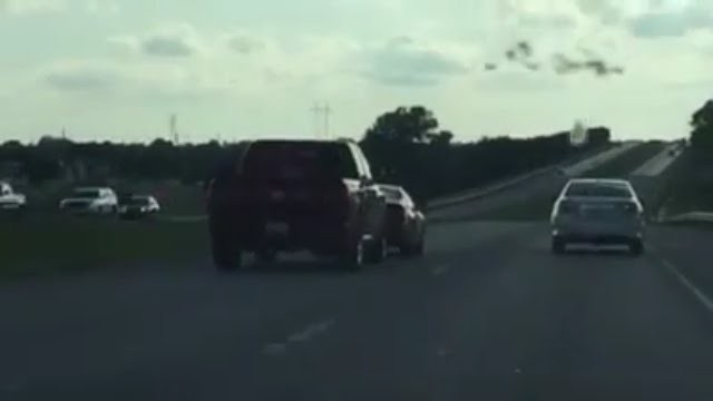 Tailgater With Road Rage Takes It Way Too Far. SERIOUSLY!?