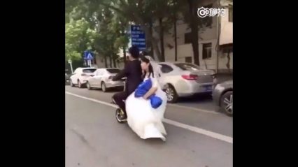 Bad Wedding Day – Bride Falls Hard Off The Back of Groom’s Scooter