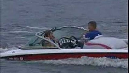 Ski Boat Goes Full Submarine – This Can’t Be Good For the Interior!