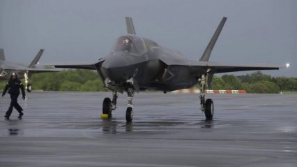 F-35B Fighter Jet Lands For The First Time in The United Kingdom