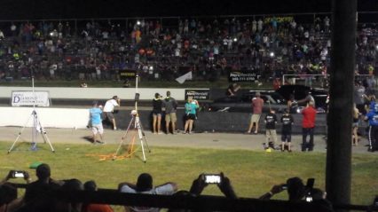 Street Outlaws Birdman vs Daddy Dave – 2 round shoot out Outlaw Armageddon.