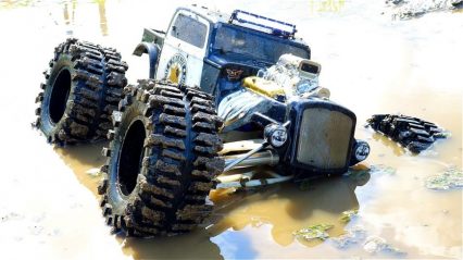 Traxxas Summit Rat Rod gets Muddy! Mud Bogging on the Prairie