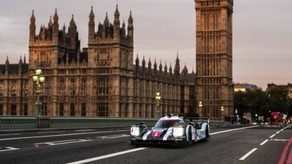 Mark Webber Stalls Porsche 919 Race Car Driving in London!