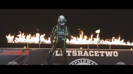 Bryan Clauson has been honored with the IndyCar Fan Favorite Award