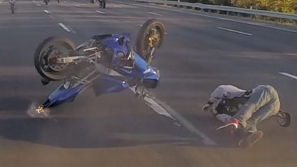 Highway wheelie goes horribly wrong as bike goes tumbling