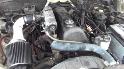 Mercedes 220D Diesel Rod Knock, Motor Seizes On Video