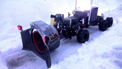6×6 RC Rotary Snow Plow Perfect For That Snow Filled Driveway