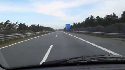 Corvette C6 Z06 Does a 200MPH Fly By on the Autobahn