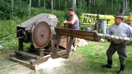 This is how firewood was cut back in the day!