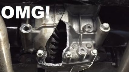 This is What a Dodge Challenger Differential Failure Looks and Sounds Like